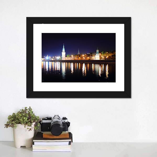 Kremlin From River At Night Canvas Wall Art-1 Piece-Framed Print-20" x 16"-Tiaracle