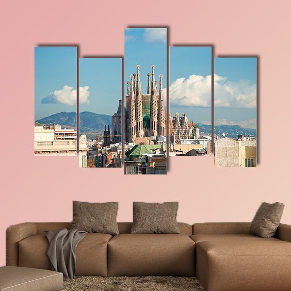 La Sagrada Familia Basilica Canvas Wall Art-5 Pop-Gallery Wrap-47" x 32"-Tiaracle