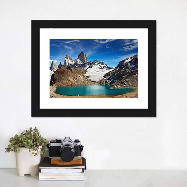 Laguna De Los Tres Canvas Wall Art-1 Piece-Framed Print-20" x 16"-Tiaracle