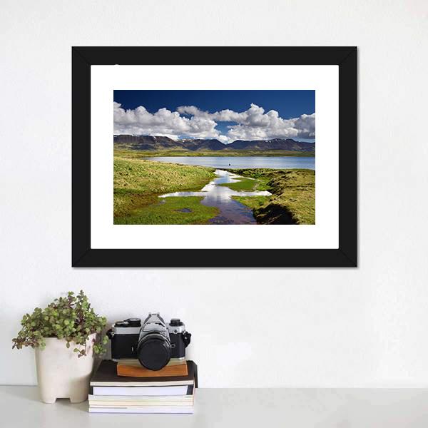Lake Svinavatn Iceland Canvas Wall Art-1 Piece-Framed Print-20" x 16"-Tiaracle