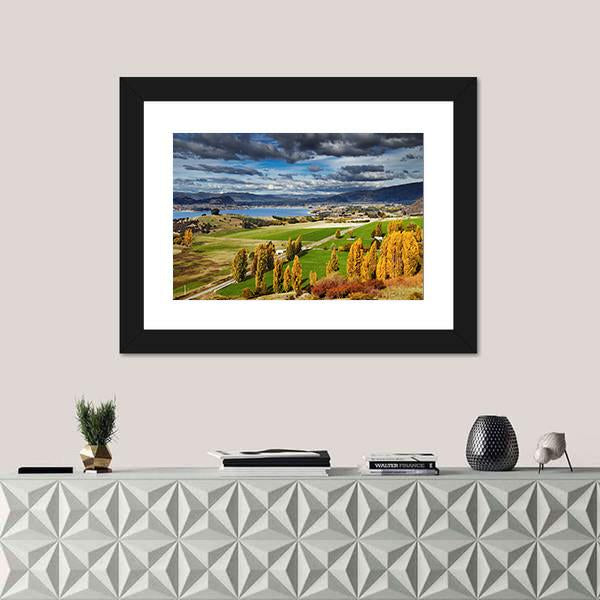 Lake Wanaka In New Zealand Canvas Wall Art-1 Piece-Framed Print-20" x 16"-Tiaracle