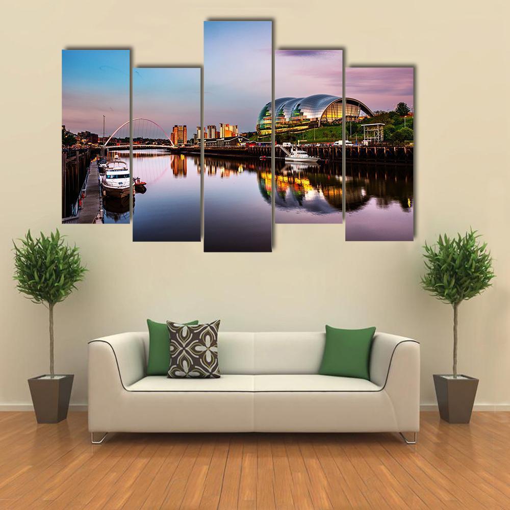 Newcastle Upon Tyne Canvas Wall Art-5 Pop-Gallery Wrap-47" x 32"-Tiaracle