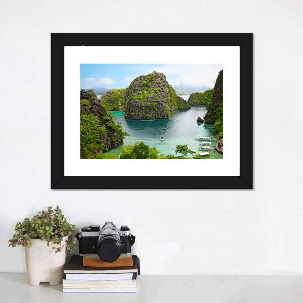 Landscape Of Coron Canvas Wall Art-1 Piece-Framed Print-20" x 16"-Tiaracle