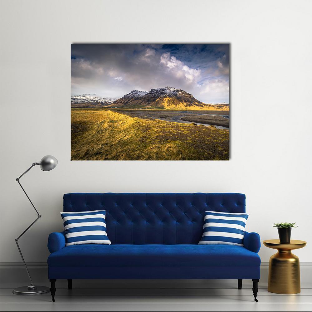 Wild Landscape Iceland Canvas Wall Art-1 Piece-Gallery Wrap-48" x 32"-Tiaracle