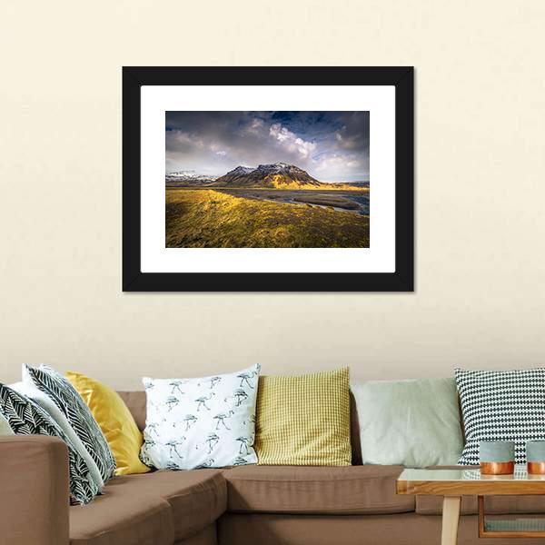 Wild Landscape Iceland Canvas Wall Art-1 Piece-Framed Print-20" x 16"-Tiaracle