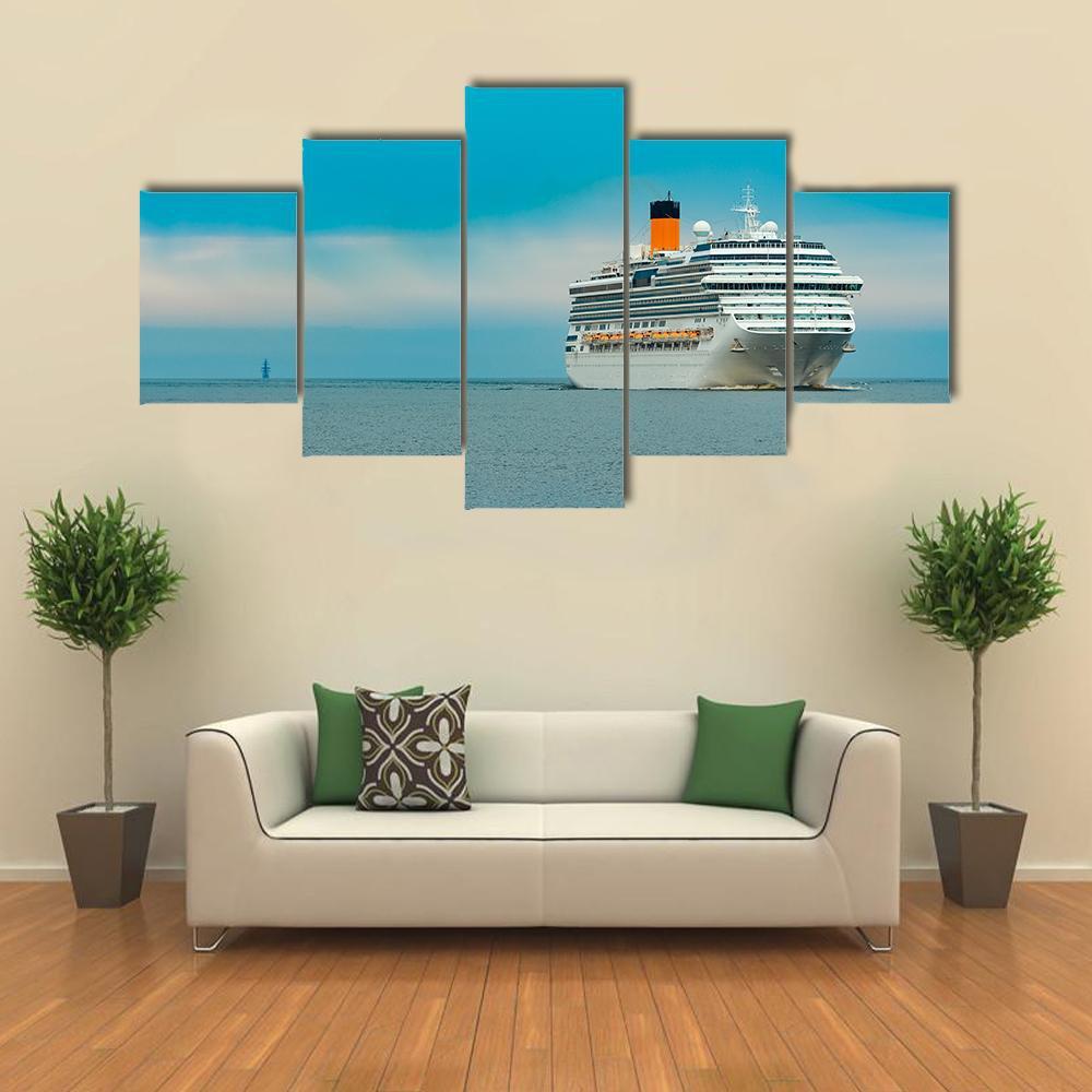 Large Royal Cruise Canvas Wall Art-5 Star-Gallery Wrap-62" x 32"-Tiaracle