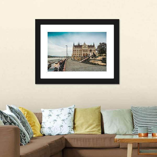 Legislative House Hungary Canvas Wall Art-1 Piece-Framed Print-20" x 16"-Tiaracle