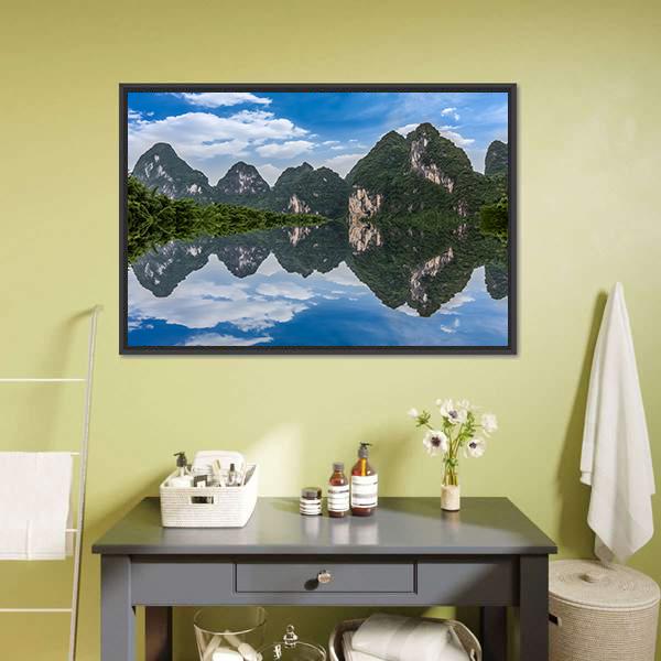 Li River In Guilin Canvas Wall Art-1 Piece-Floating Frame-24" x 16"-Tiaracle