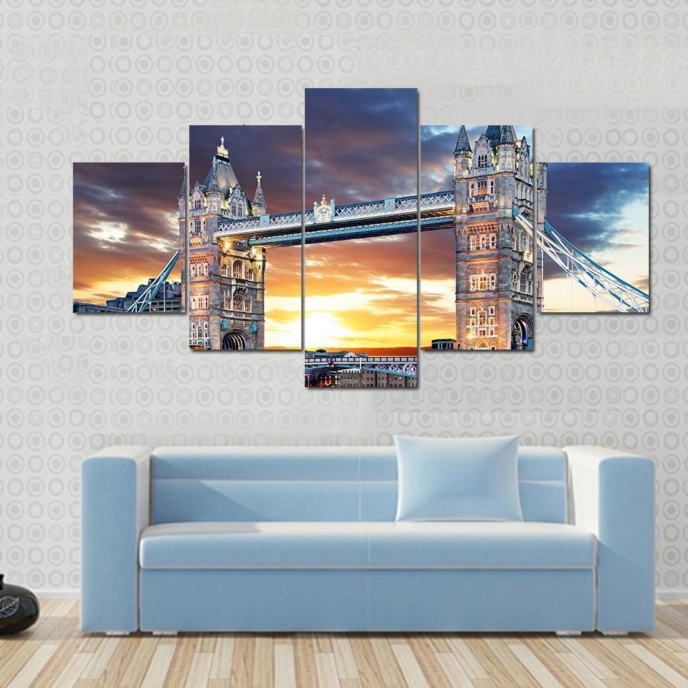 Tower Bridge UK Canvas Wall Art-5 Star-Gallery Wrap-62" x 32"-Tiaracle