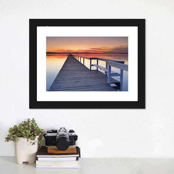 Long Jetty Canvas Wall Art-1 Piece-Framed Print-20" x 16"-Tiaracle