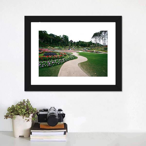 Mae Fah Luang Garden Canvas Wall Art-1 Piece-Framed Print-20" x 16"-Tiaracle