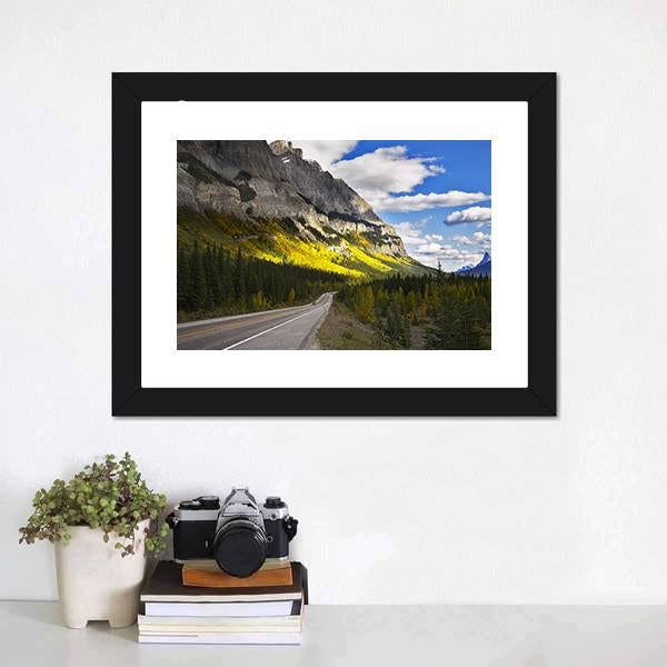 Magnificent American Road Canvas Wall Art-1 Piece-Framed Print-20" x 16"-Tiaracle
