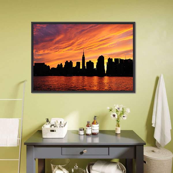 Manhattan Midtown Silhouette Canvas Wall Art-1 Piece-Floating Frame-24" x 16"-Tiaracle