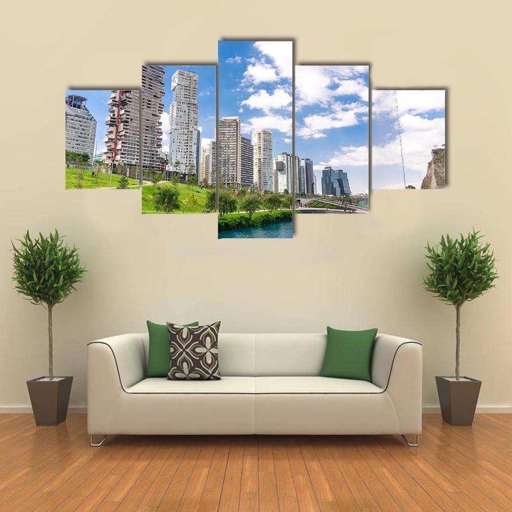 La Mexicana Park Canvas Wall Art-4 Pop-Gallery Wrap-50" x 32"-Tiaracle