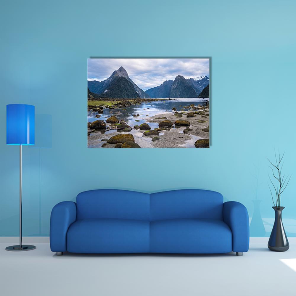 Milford Sound In New Zealand Canvas Wall Art-1 Piece-Gallery Wrap-48" x 32"-Tiaracle