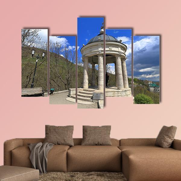 Monument Of Federal Significance Canvas Wall Art-5 Pop-Gallery Wrap-47" x 32"-Tiaracle