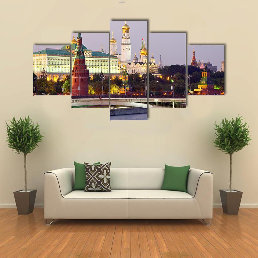 Moscow Kremlin At Dusk Canvas Wall Art-5 Star-Gallery Wrap-62" x 32"-Tiaracle