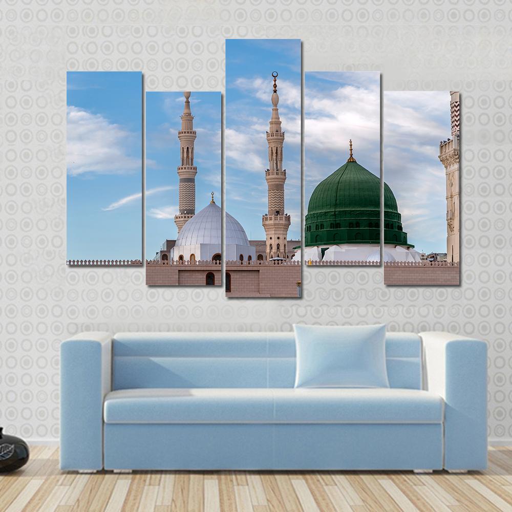 Green Dome Of Medina Canvas Wall Art-5 Pop-Gallery Wrap-32" x 21"-Tiaracle