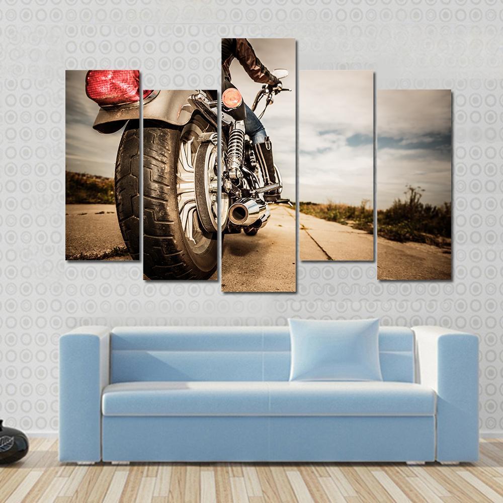 Motorcycle Rear View Canvas Wall Art-5 Pop-Gallery Wrap-47" x 32"-Tiaracle