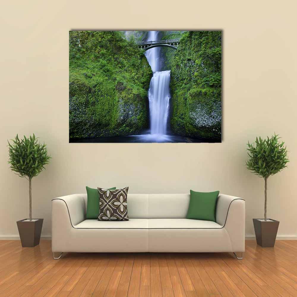 Multnomah Falls In Oregon Canvas Wall Art-1 Piece-Gallery Wrap-36" x 24"-Tiaracle