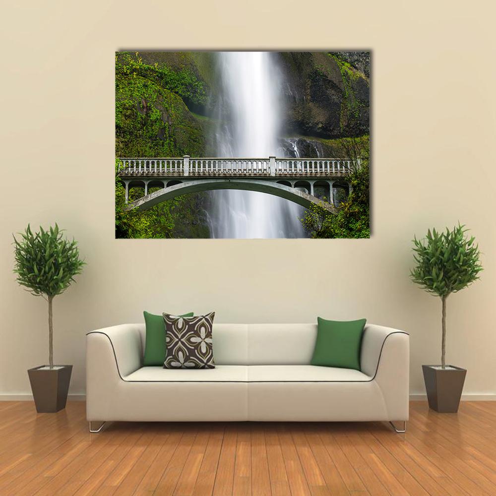 Multnomah Falls Oregon Canvas Wall Art-1 Piece-Gallery Wrap-36" x 24"-Tiaracle