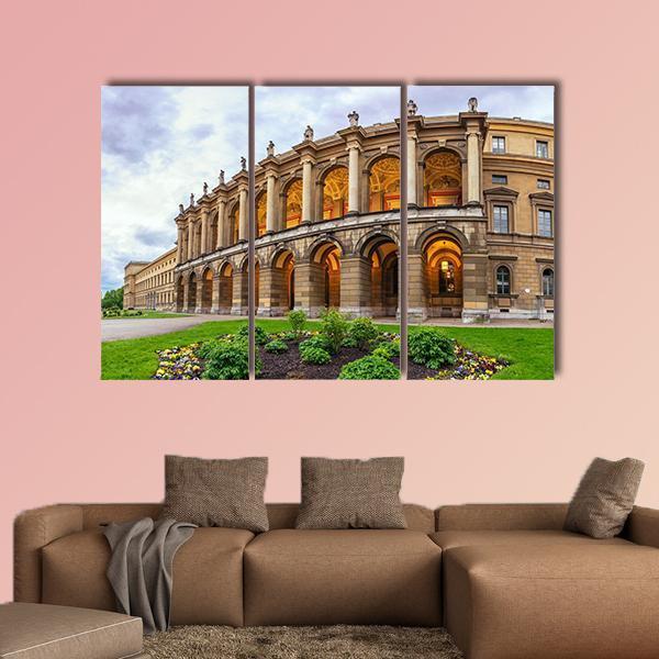 Munich City Skyline Canvas Wall Art-3 Horizontal-Gallery Wrap-37" x 24"-Tiaracle