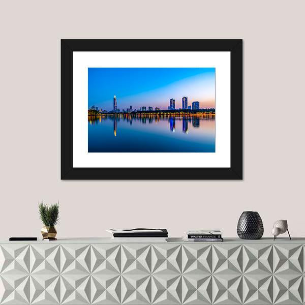 Nanjing Xuanwu Lake Canvas Wall Art-1 Piece-Framed Print-20" x 16"-Tiaracle