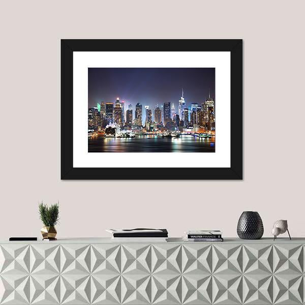 New York At Night Canvas Wall Art-1 Piece-Framed Print-20&quot; x 16&quot;-Tiaracle