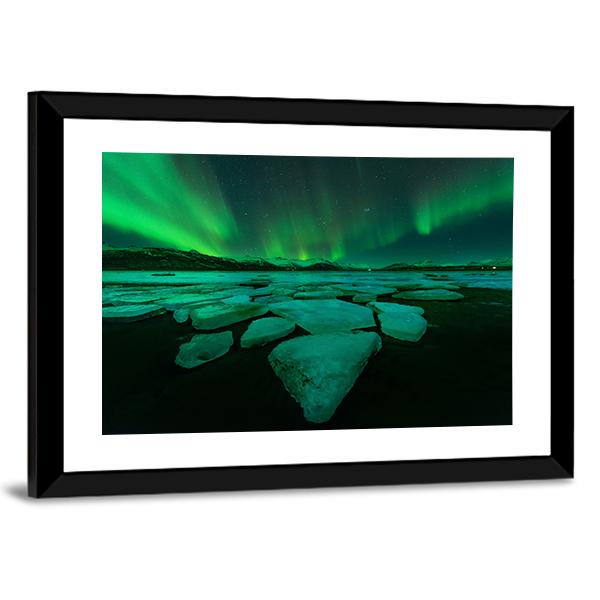 Northern Lights Iceland Canvas Wall Art-3 Horizontal-Gallery Wrap-25" x 16"-Tiaracle