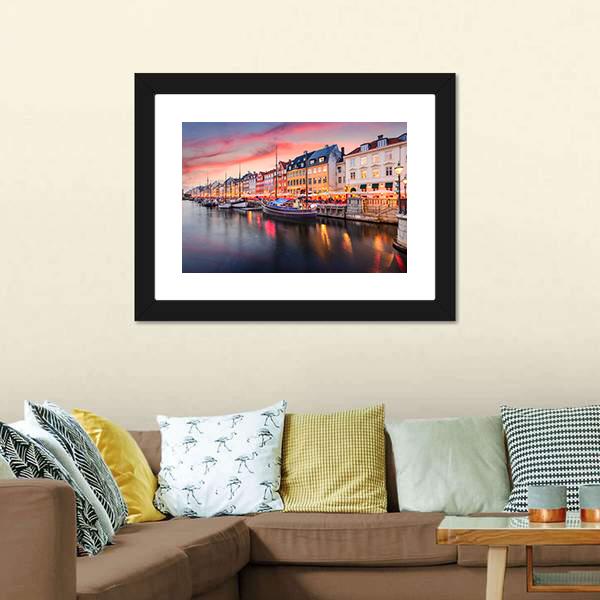Nyhavn Canal Denmark Canvas Wall Art-1 Piece-Framed Print-20" x 16"-Tiaracle