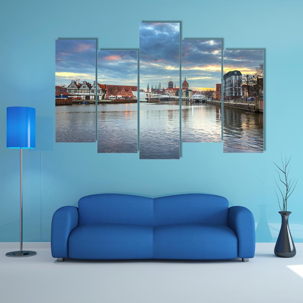 Old Town Of Gdansk Canvas Wall Art-5 Pop-Gallery Wrap-47" x 32"-Tiaracle