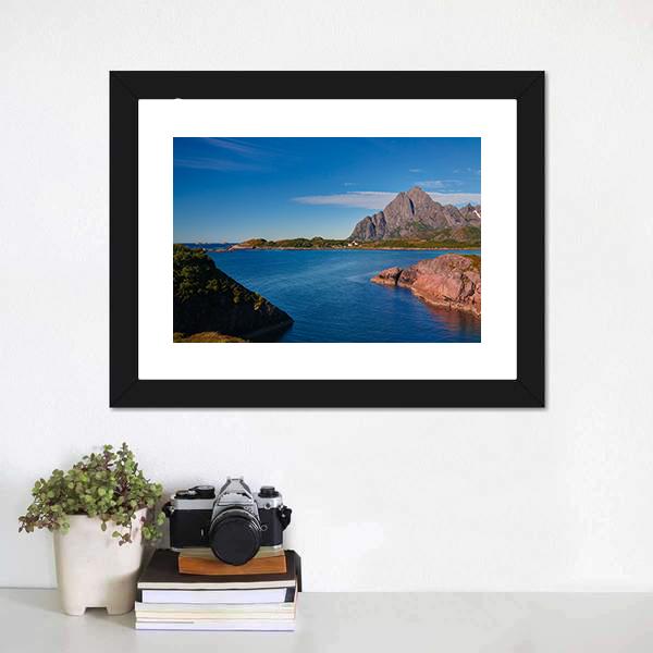 Orsvagvaer Village Canvas Wall Art-1 Piece-Framed Print-20" x 16"-Tiaracle