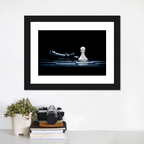 Pawn &amp; The Won King Canvas Wall Art-1 Piece-Framed Print-20&quot; x 16&quot;-Tiaracle