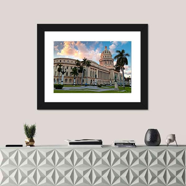 People In The Gardens Of The Capitol Canvas Wall Art-1 Piece-Framed Print-20" x 16"-Tiaracle