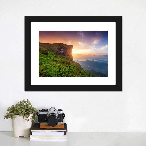 Phu Chi Fa At Sunrise Canvas Wall Art-1 Piece-Framed Print-20" x 16"-Tiaracle