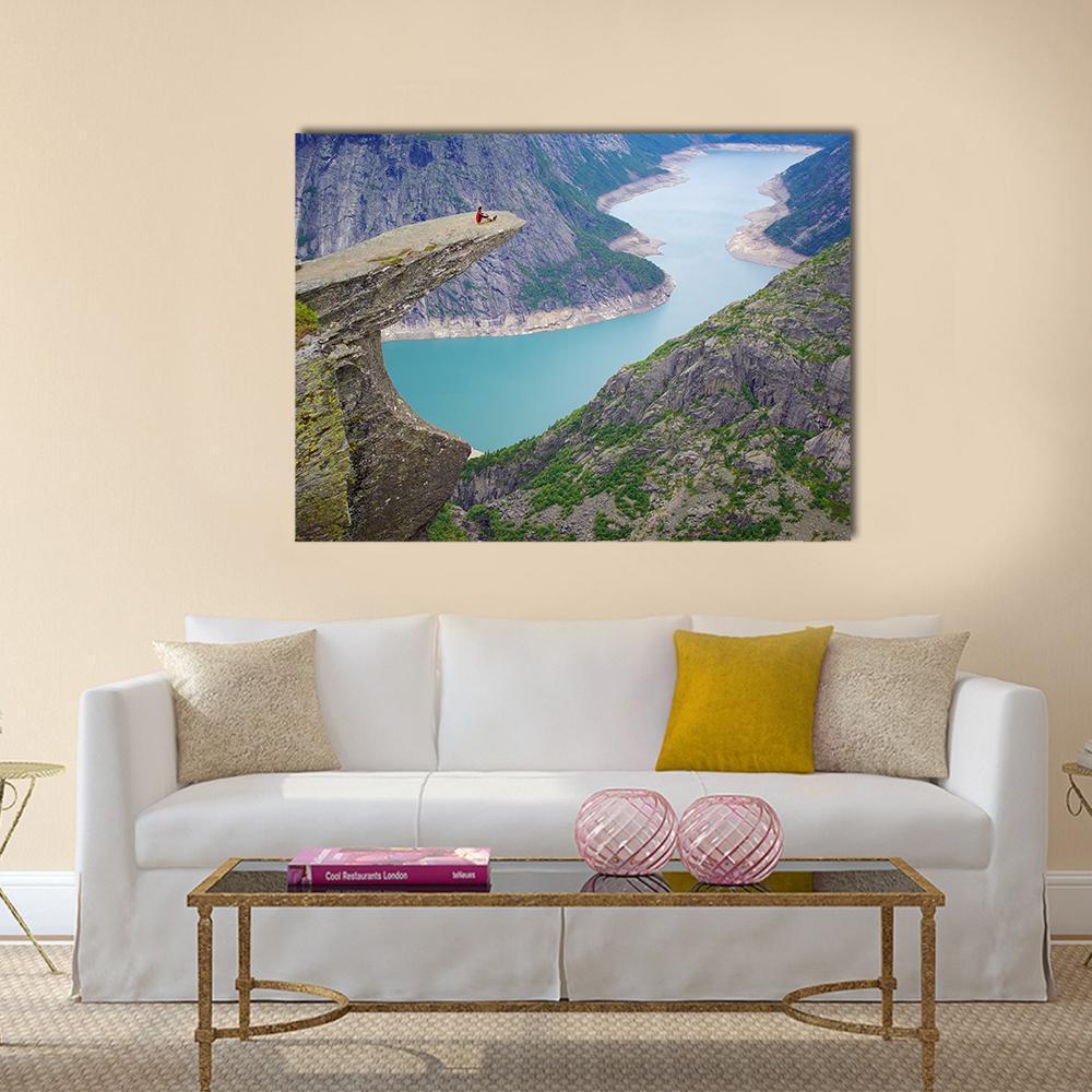 Picturesque Norway Landscape Trolltunga Canvas Wall Art-1 Piece-Gallery Wrap-48" x 32"-Tiaracle