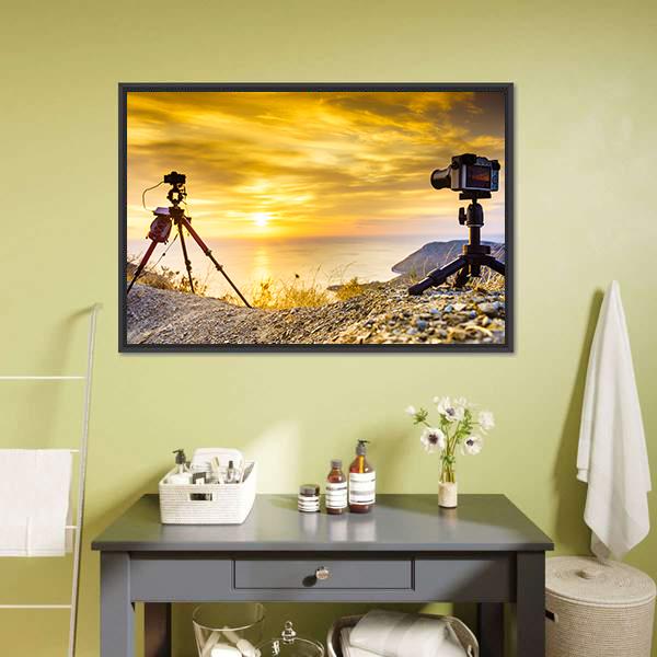 Professional Cameras Canvas Wall Art-1 Piece-Floating Frame-24" x 16"-Tiaracle