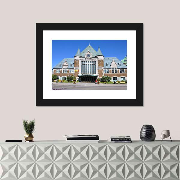 Quebec City Bus And Train Terminal Canvas Wall Art-1 Piece-Framed Print-20" x 16"-Tiaracle