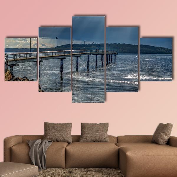 Rays Of Light Shine Through Clouds In Des Moines In Washington Canvas Wall Art-5 Star-Gallery Wrap-62" x 32"-Tiaracle