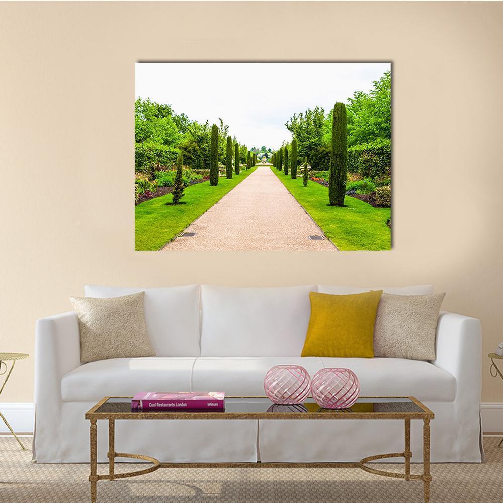 Regent's Park Landscape In London Canvas Wall Art-1 Piece-Gallery Wrap-48" x 32"-Tiaracle