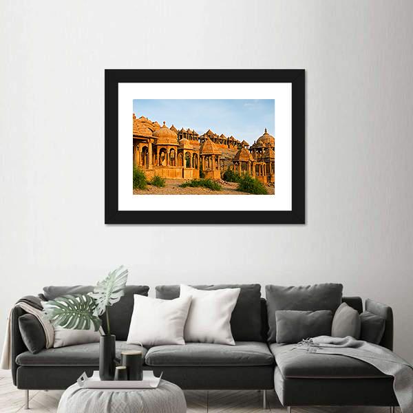 Royal Cenotaphs Of Historic Rulers Canvas Wall Art-1 Piece-Framed Print-20" x 16"-Tiaracle