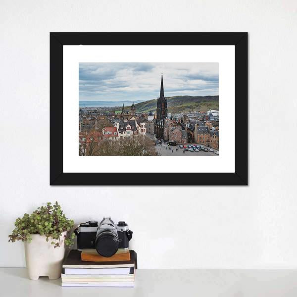 Royal Mile In Scotland Canvas Wall Art-1 Piece-Framed Print-20" x 16"-Tiaracle