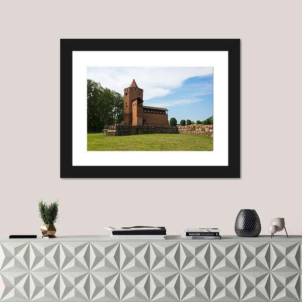 Ruins Of Gothic Castle Of Mazovian Dukes Canvas Wall Art-1 Piece-Framed Print-20" x 16"-Tiaracle