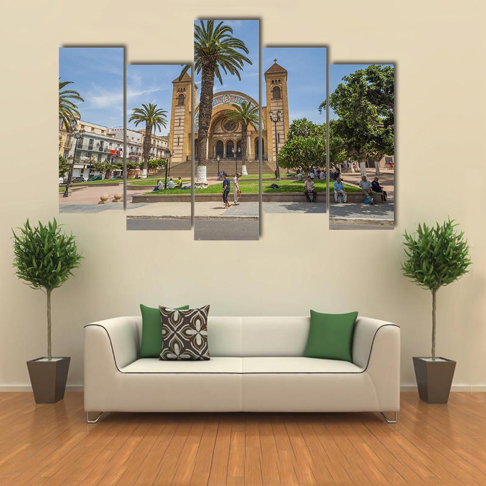 Sacred Heart Cathedral Canvas Wall Art-5 Pop-Gallery Wrap-47" x 32"-Tiaracle