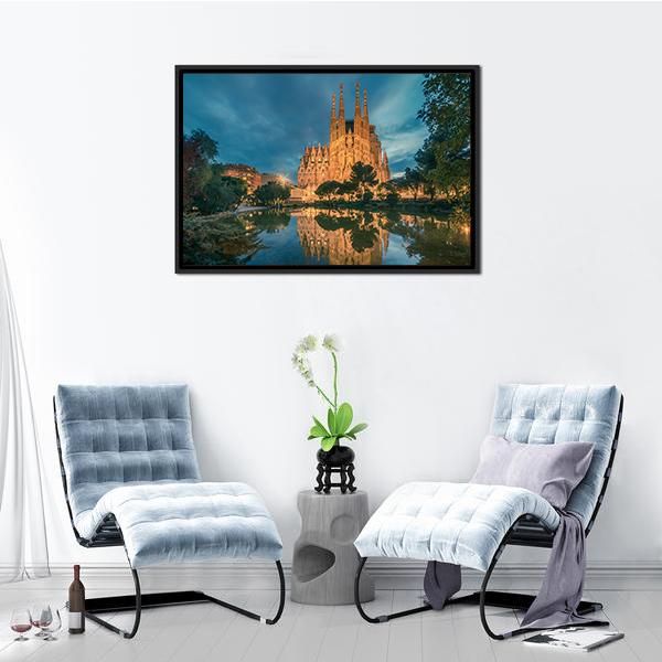 Sagrada Familia Church Canvas Wall Art-1 Piece-Floating Frame-24" x 16"-Tiaracle