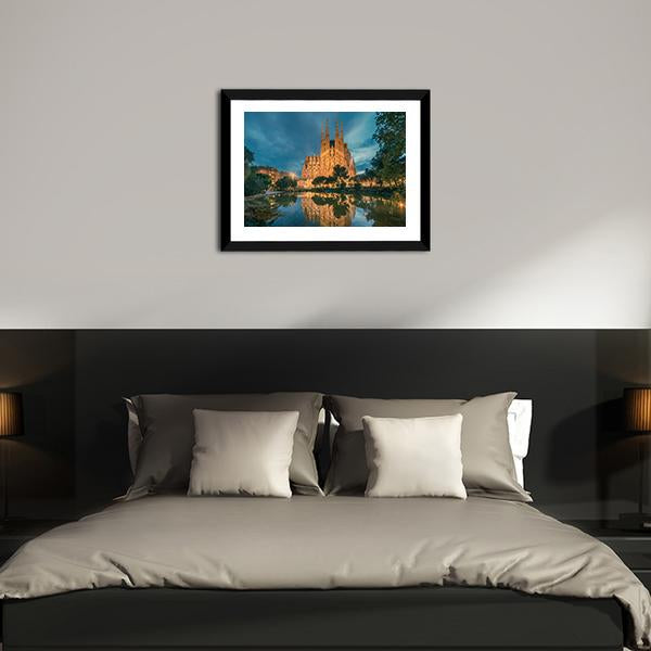 Sagrada Familia Church Canvas Wall Art-3 Horizontal-Gallery Wrap-25" x 16"-Tiaracle