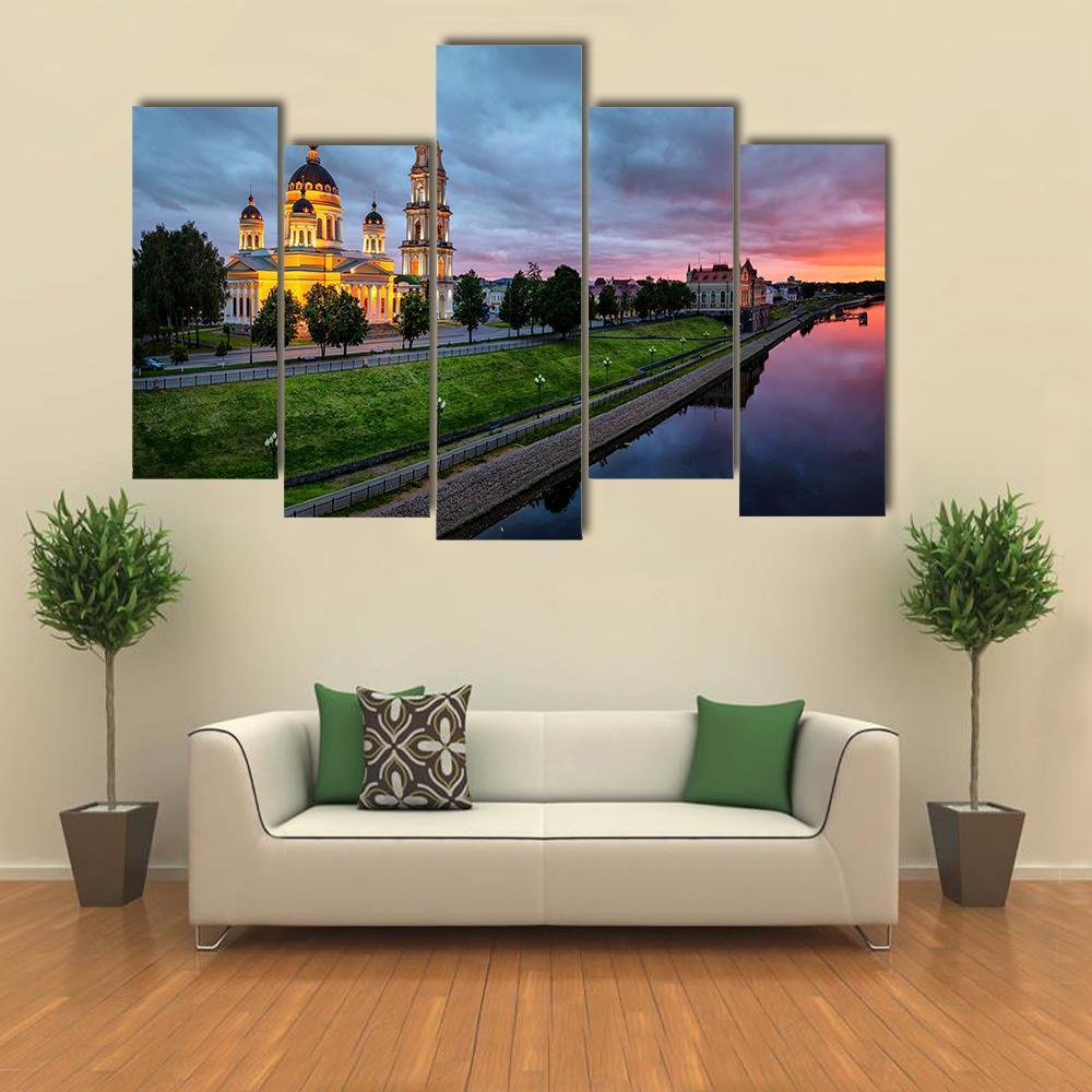 Savior Transfiguration Cathedral Canvas Wall Art-5 Pop-Gallery Wrap-47" x 32"-Tiaracle