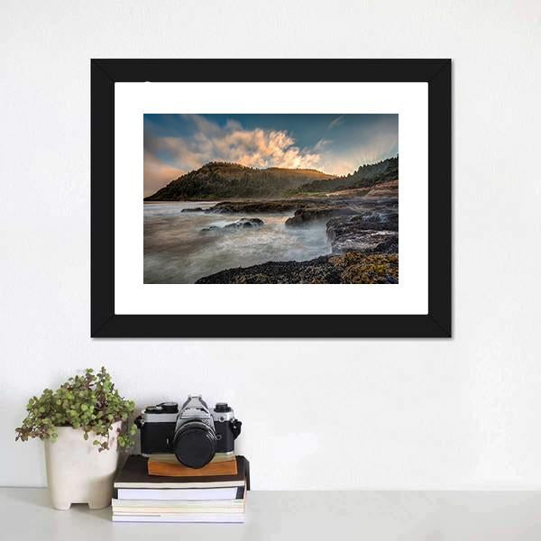 Scenic Cape Perpetua On The Oregon Coast Canvas Wall Art-1 Piece-Framed Print-20" x 16"-Tiaracle
