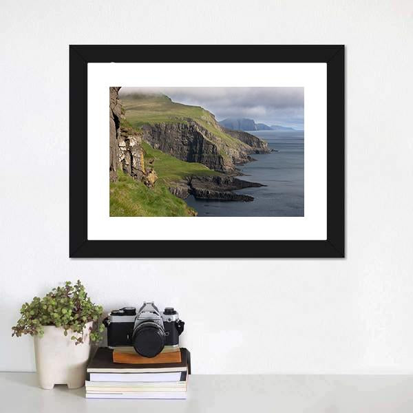 Scenic View Of Coast Of Mykines Canvas Wall Art-1 Piece-Framed Print-20" x 16"-Tiaracle