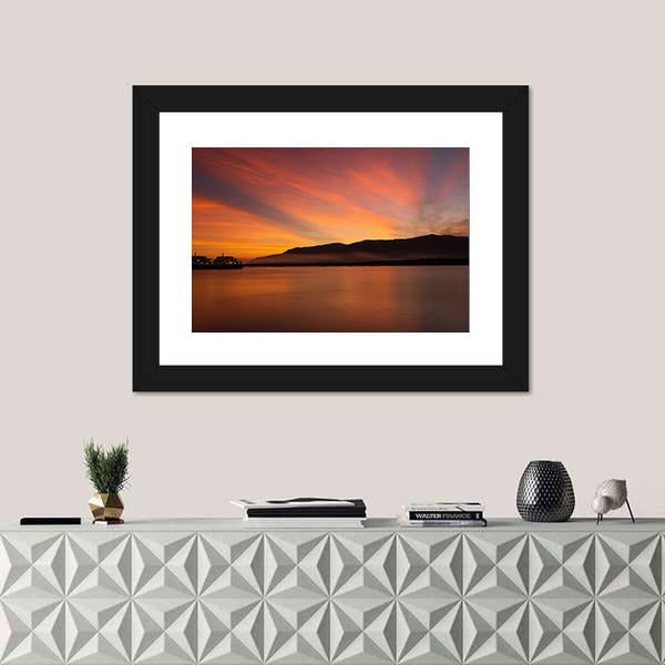 Sea Coast At Sunset Canvas Wall Art-1 Piece-Framed Print-20" x 16"-Tiaracle
